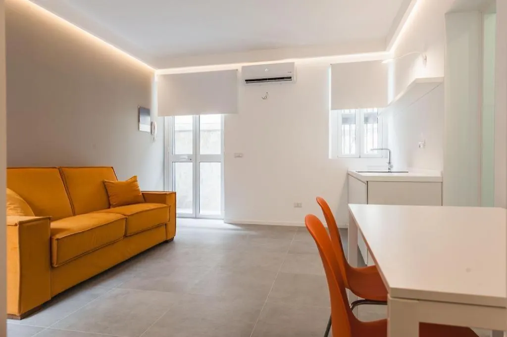 Sunflower House 2 Catania